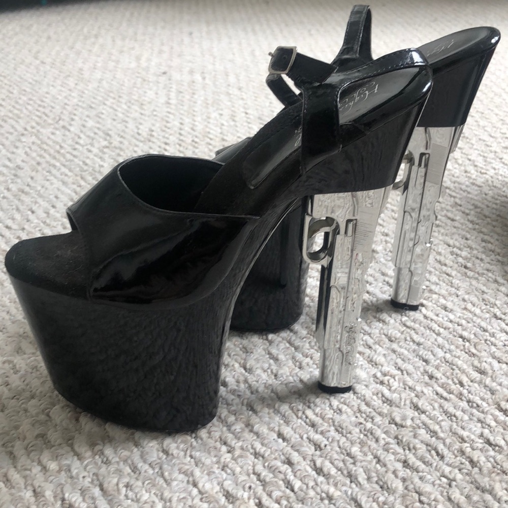 Gun Platform Heels